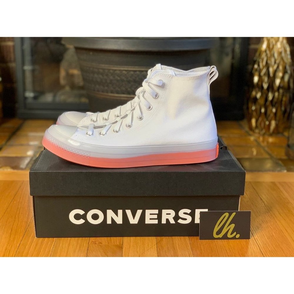 Size 11 Converse Chuck Taylor All Star CX Hi "White Mango"